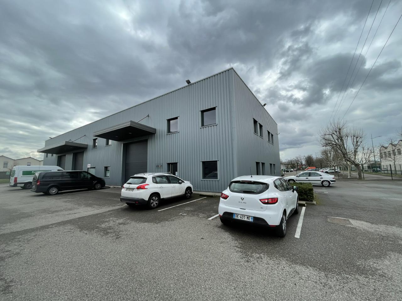 Local d'activité Saint-Priest 304m² Location local d'activité Saint-Priest Rhône OLACT2108883 0